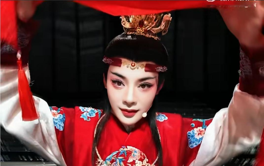 陈丽君