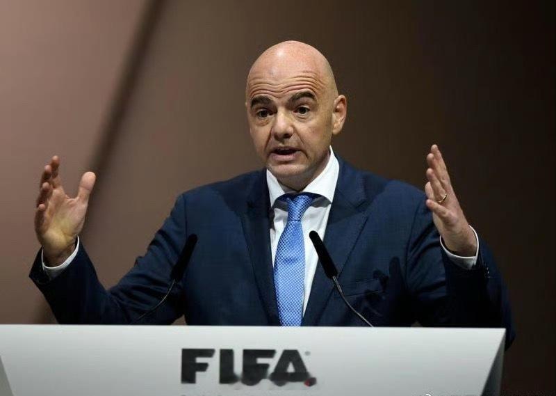 世界杯TA：国际足联主席因凡蒂诺透露，FIFA正在研究将2030年世界杯参赛球队