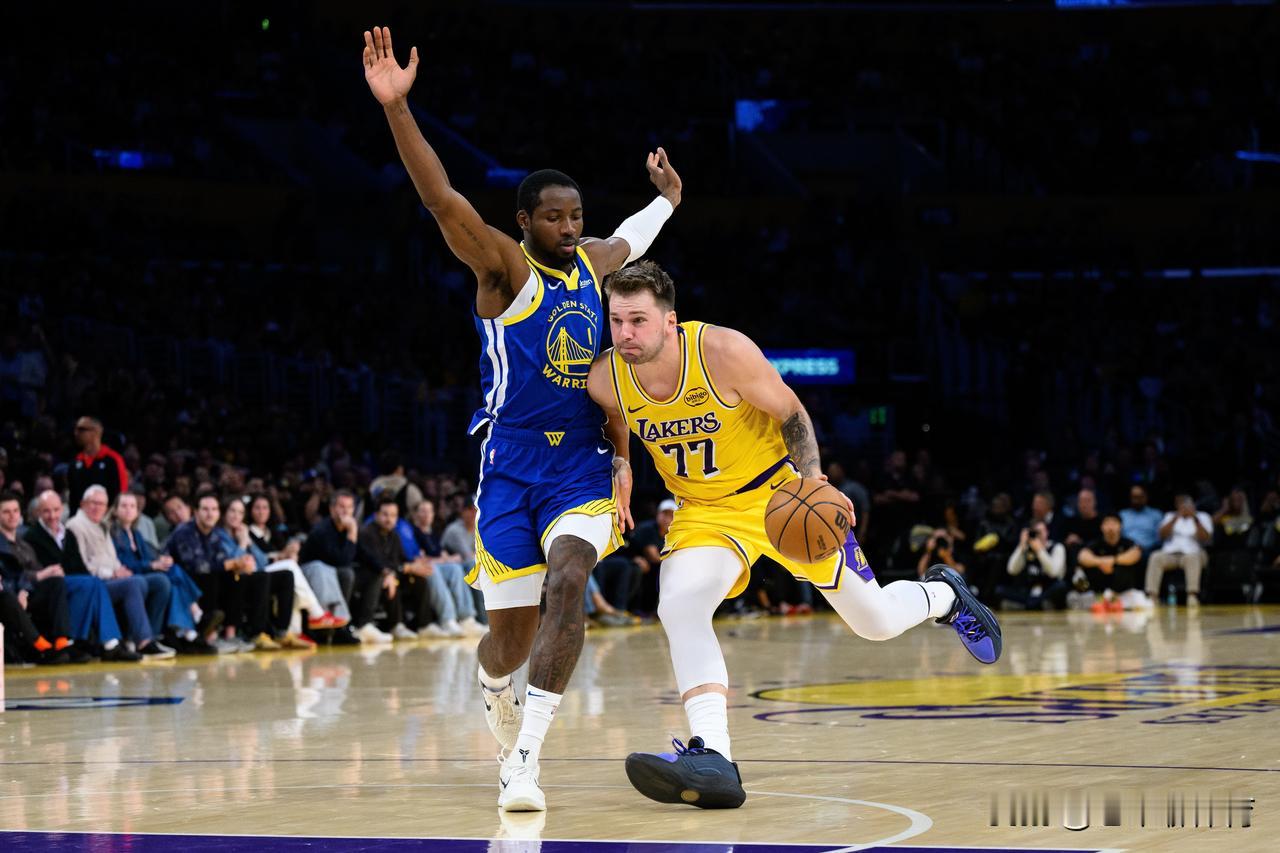 同样是输球，火箭和湖人队的心态却完全不一样！
今天湖人队和火箭队都参加了NBA新