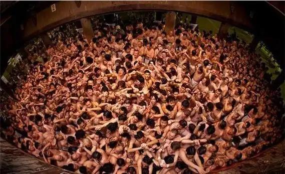 真是一个淫乱变态的民族啊！而且不以为耻，反以为荣。这还是第1次听说，寺庙里面要搞