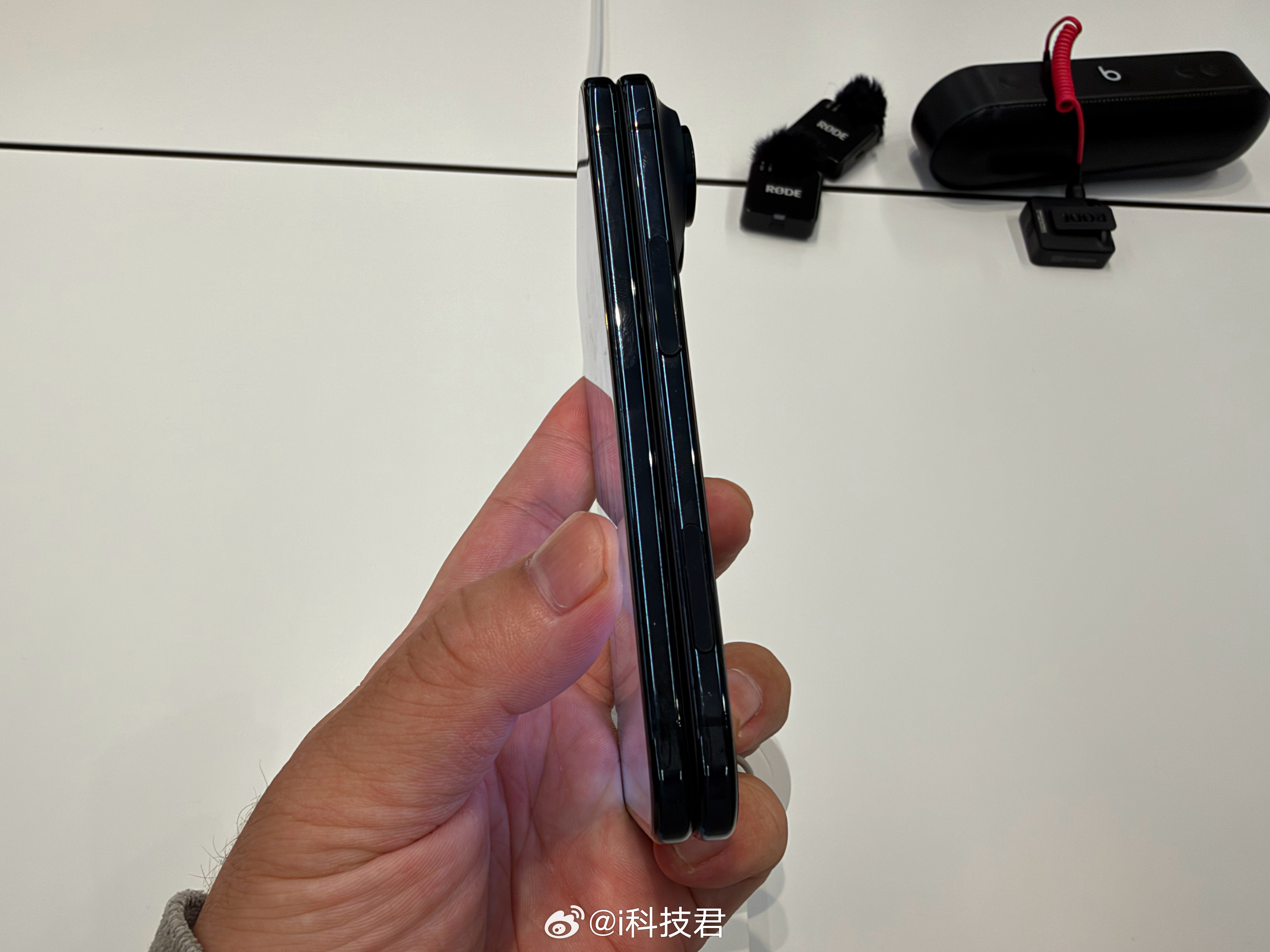 iPhoneDuo国内首销销量曝光：20万台啊！首销成绩就这么强，按照一台iPh