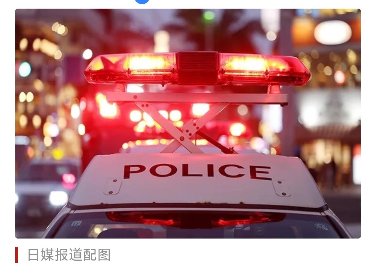 一般咱们在自己家或者花钱在洗澡堂才赤裸全身并大大咧咧来回徘徊，现在美军在日本就那