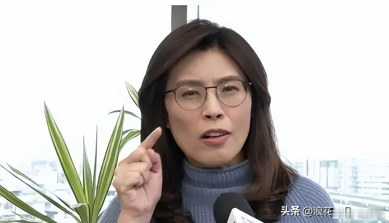 直接说吧！先看郑丽文的优势:

1,目前民调支持度领先，在多场网络投票与民调中，