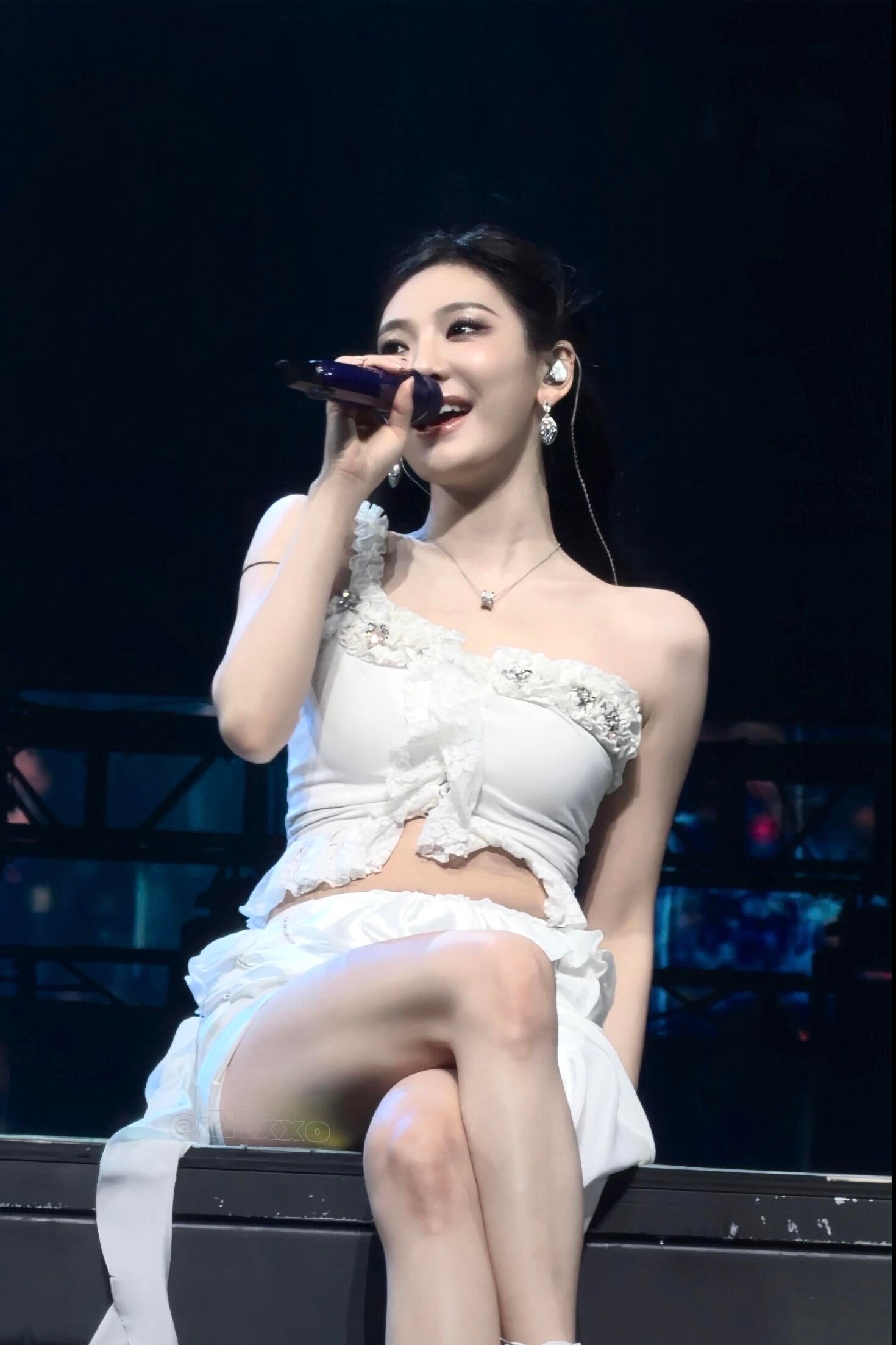 𝙃𝙖𝙥𝙥𝙮 𝘼𝙥𝙧𝙞𝙡 𝙁𝙤𝙤𝙡𝙨' 𝘿𝙖𝙮