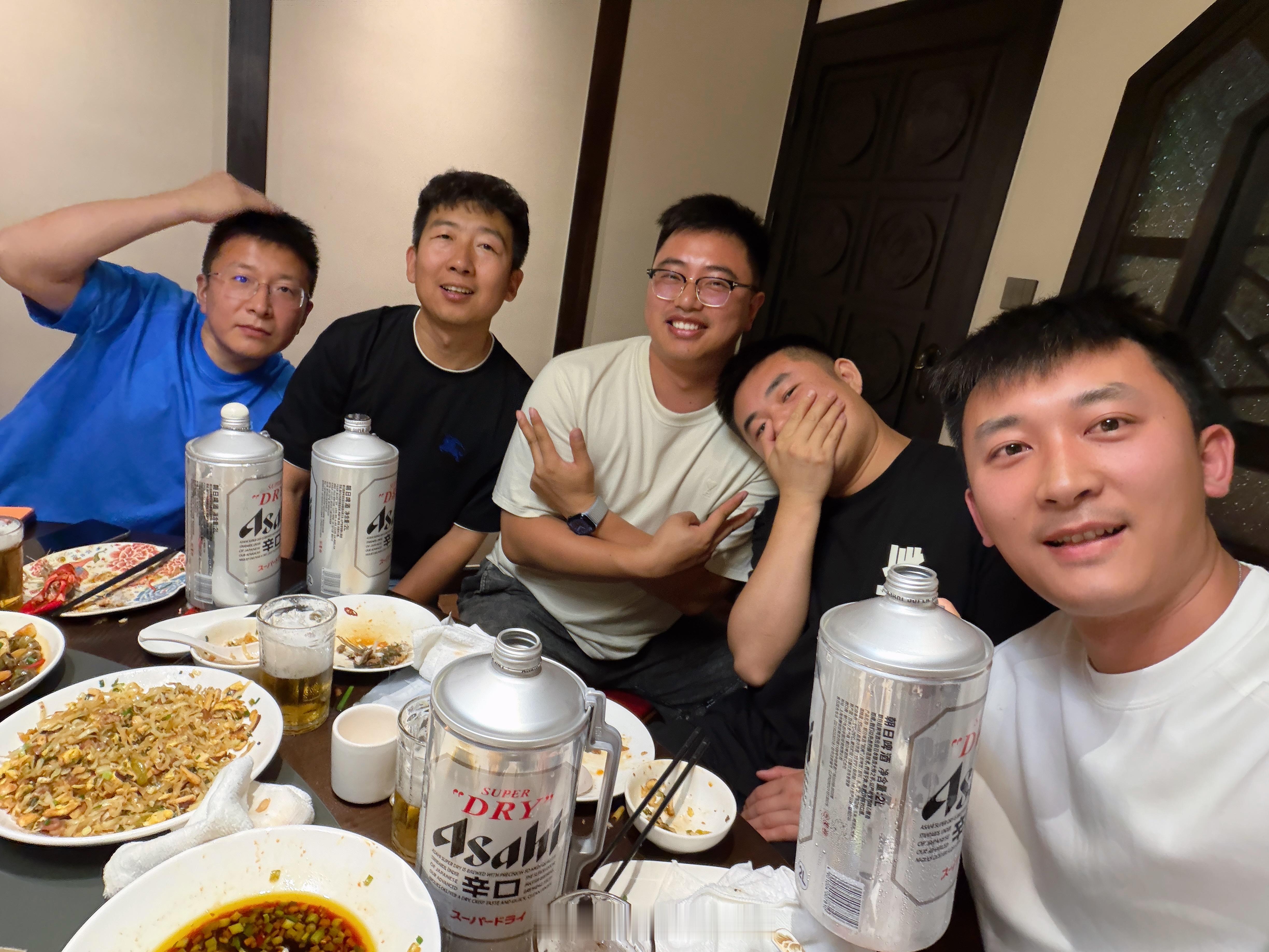 五家齐聚端午宁波东道主东北刘亦菲车圈酒神最有实力的男人颜值博主 宁波