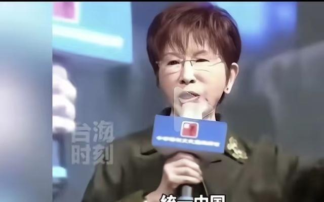 洪秀柱说：过去，我们说“反攻大陆”，目的是什么？有人回答：国家统一。

洪秀柱2