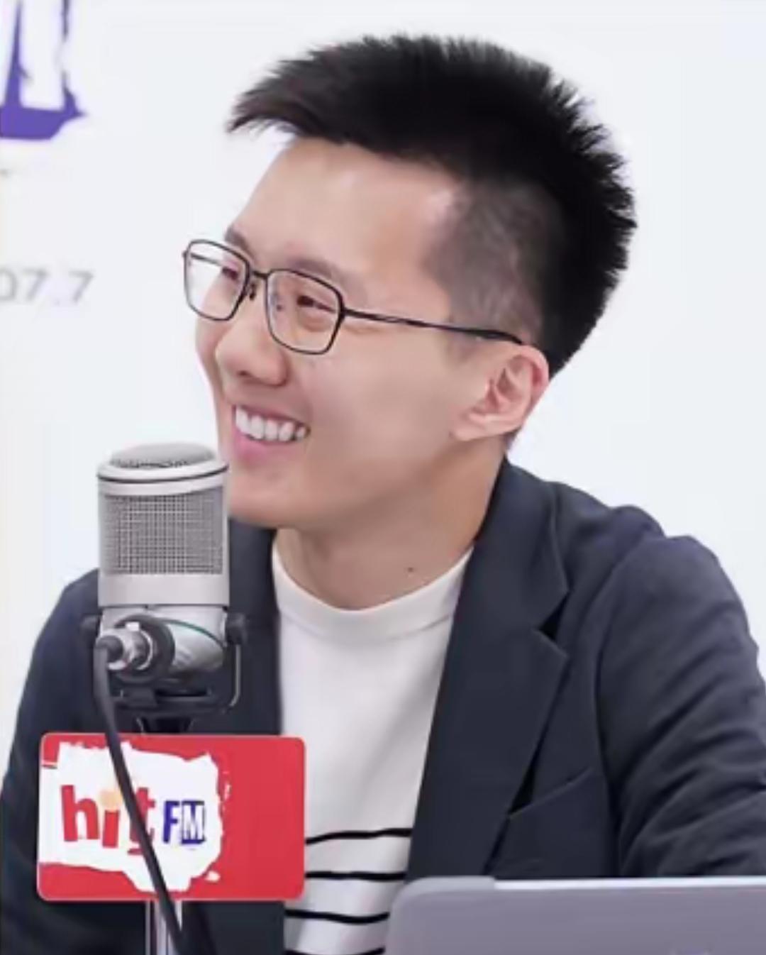 郑丽文不支持处分萧敬严是一个错误的决策！
国民党考纪会最终还是没有对萧敬严进行处