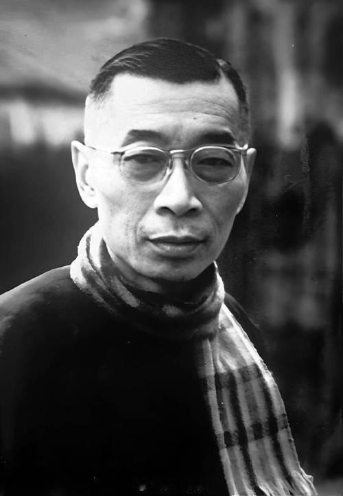 反右补课，傅雷被补成“右派”1957年年6月29日,《文汇报》发表了傅雷的《比一