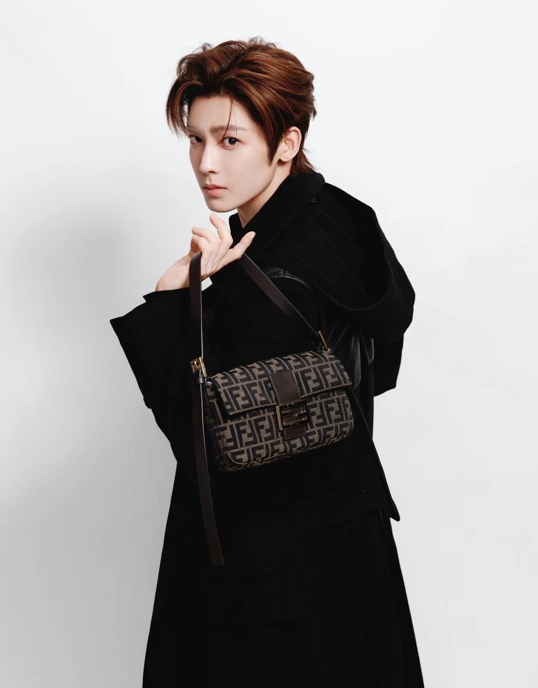 侯明昊率意先行 演绎FENDI 2026秋冬男士系
fendi 男明星穿搭 男明