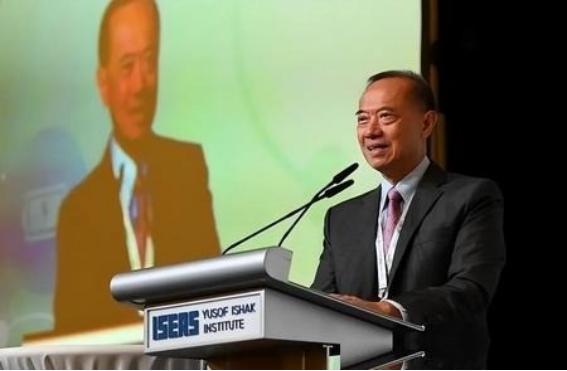 新加坡前外长杨文荣曾经指出，在东南亚，没有哪个国家想把中国当成敌人，但也没人愿意