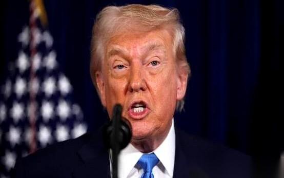 G7峰会，特朗普话筒一拿，直接宣布：对俄罗斯的制裁，马上恢复！
镜头切回三个月前
