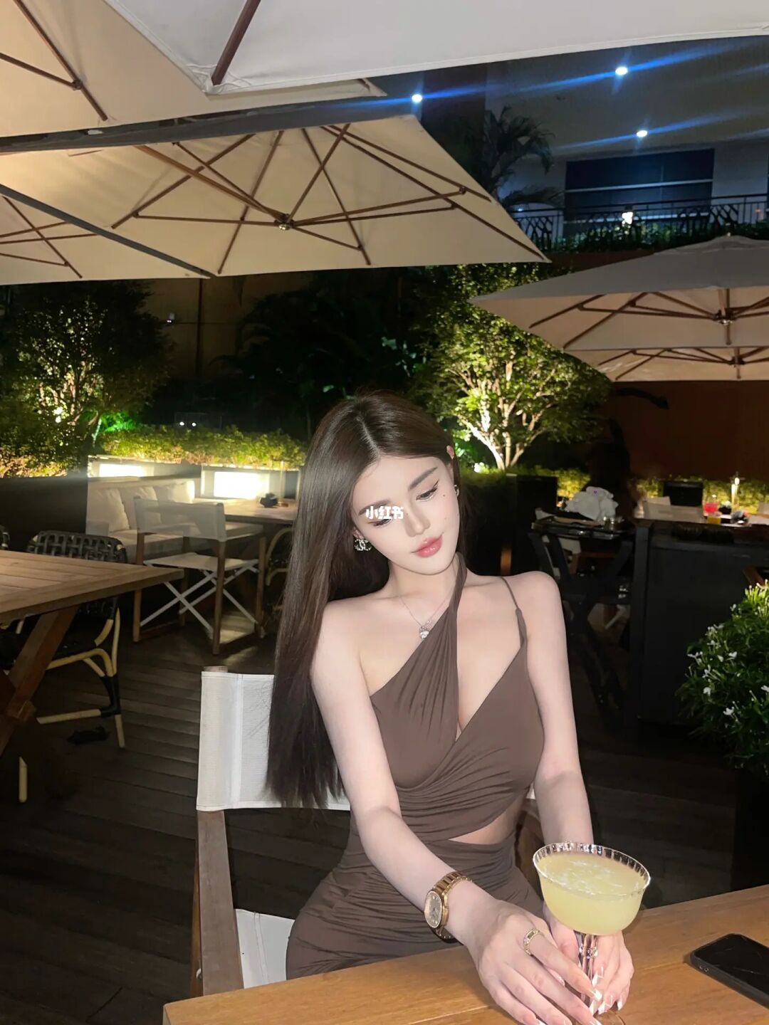 兄弟们 我女装好看吗