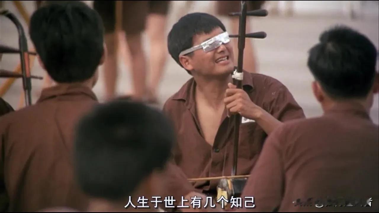 关于友情的20首经典中文歌曲：
1、《朋友》
1985年谭咏麟演唱，收录在专辑《
