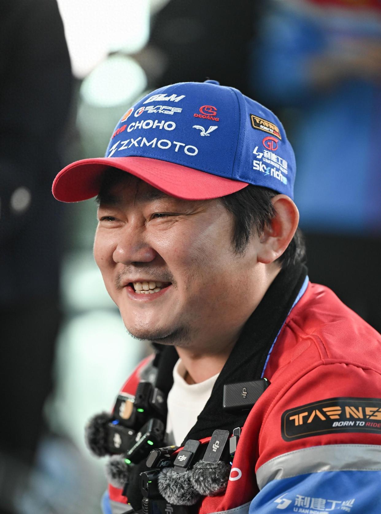 39岁张雪机车征战WSBK赛场，以实力打破国产摩托刻板偏见。

10月18日，W