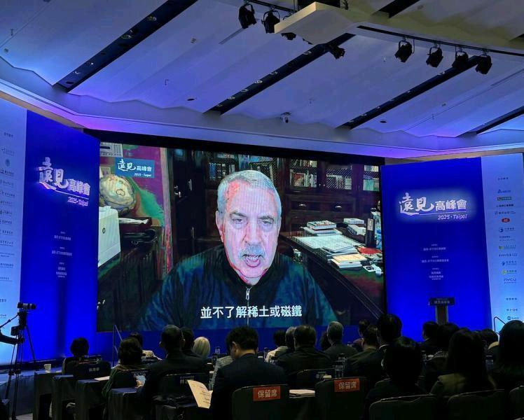 美国《纽约时报》专栏作家托马斯·弗里德曼于台湾“远见高峰会”演说时称，“过去那种