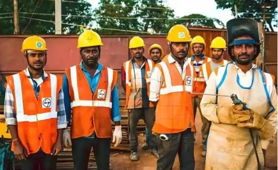 台湾岛内彻底炸锅了！4 月 13 日，中国国民党突然发布重磅严正声明，态度强硬字