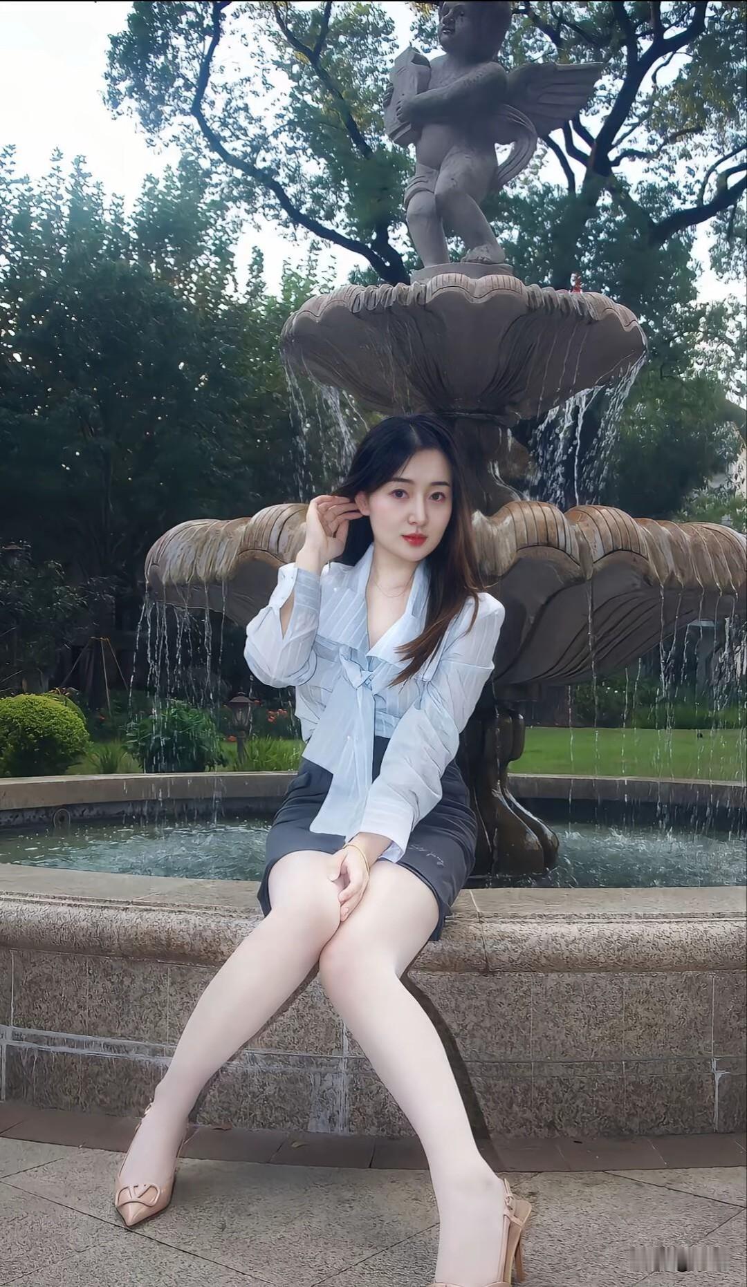 有个性又高级的穿搭是什么样的呢?