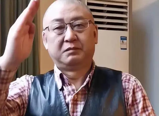 “工资太低，我怕自己经受不住诱惑！”34岁的四川某地副市长，就在即将升任正厅市长