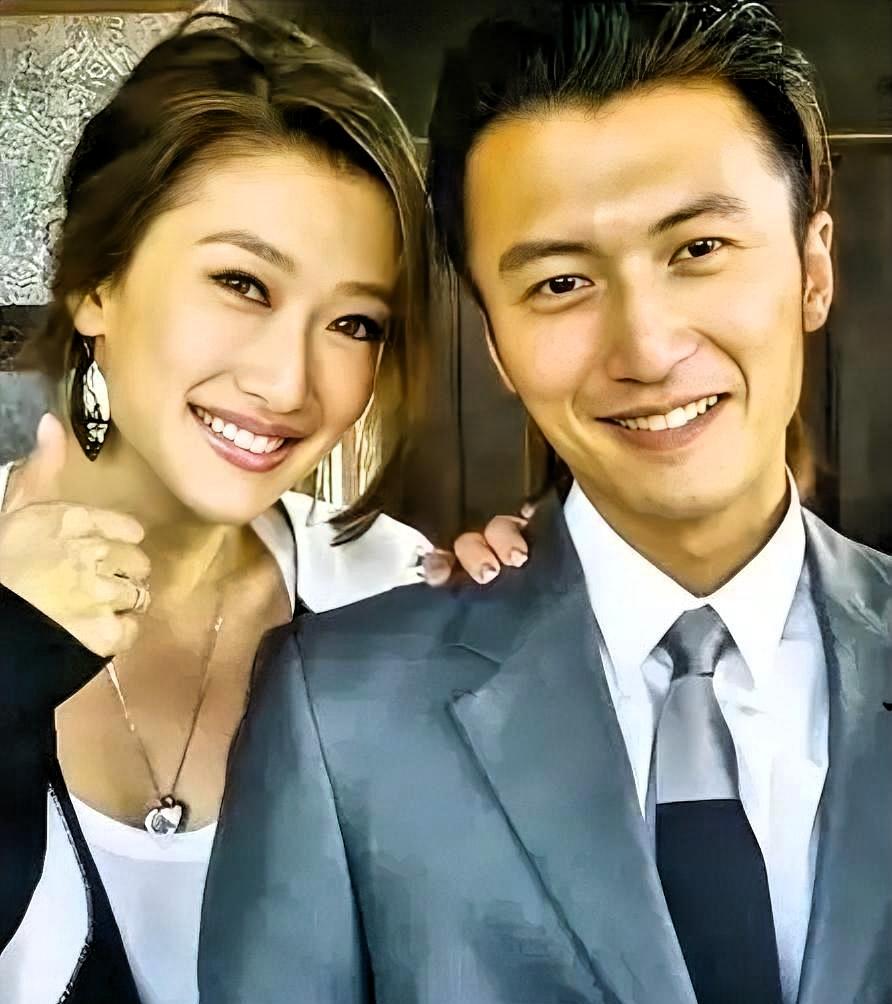谢婷婷又未婚给男友生了个儿子。又被骂了。

跟她哥一样，跟她们全家一样——被骂了