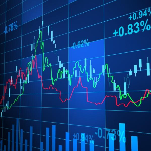 上周特朗普将谈判期限延长到六日，就是美国奔着中国股市来的。A股周一因清明节休市，