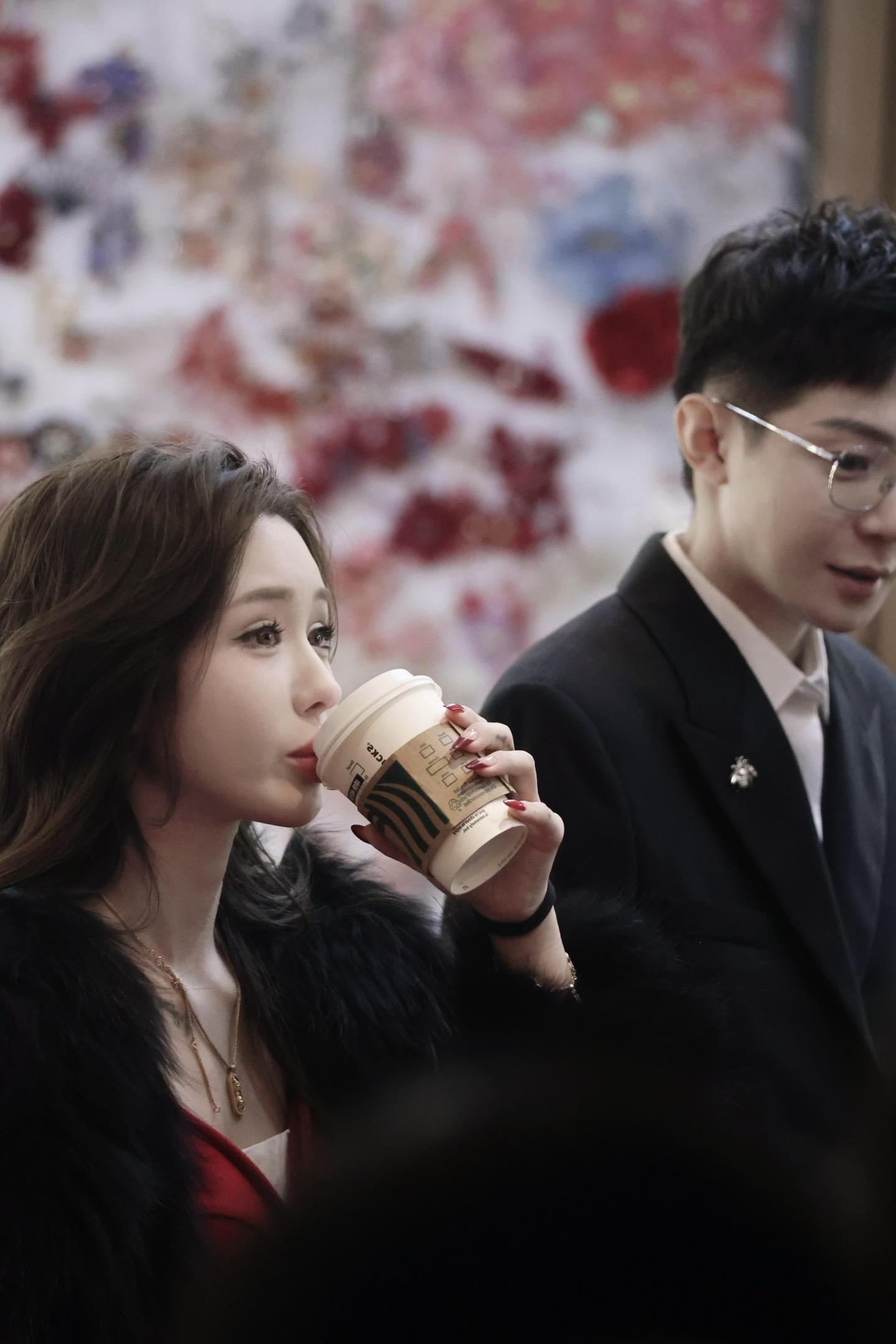 要像太阳一样有起有落不失光彩