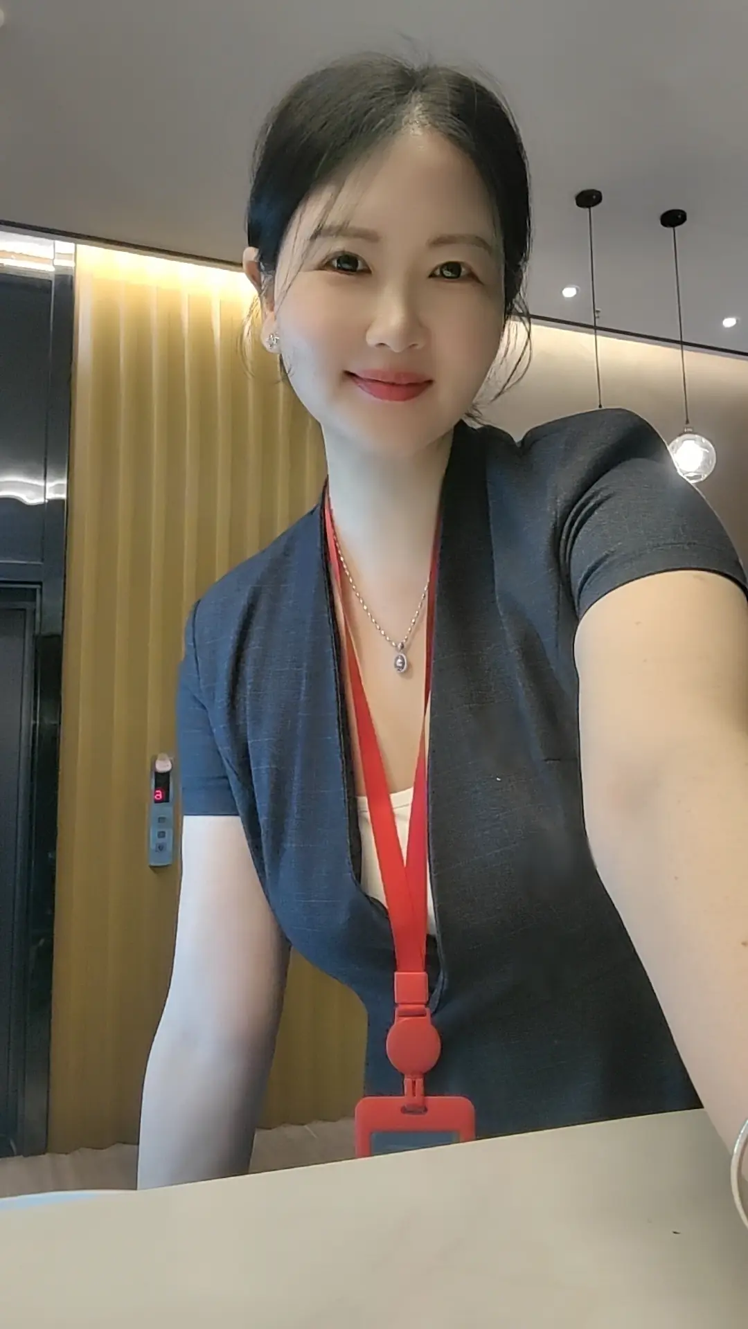 不接受建议，不需要认同，我喜欢，就值得～～