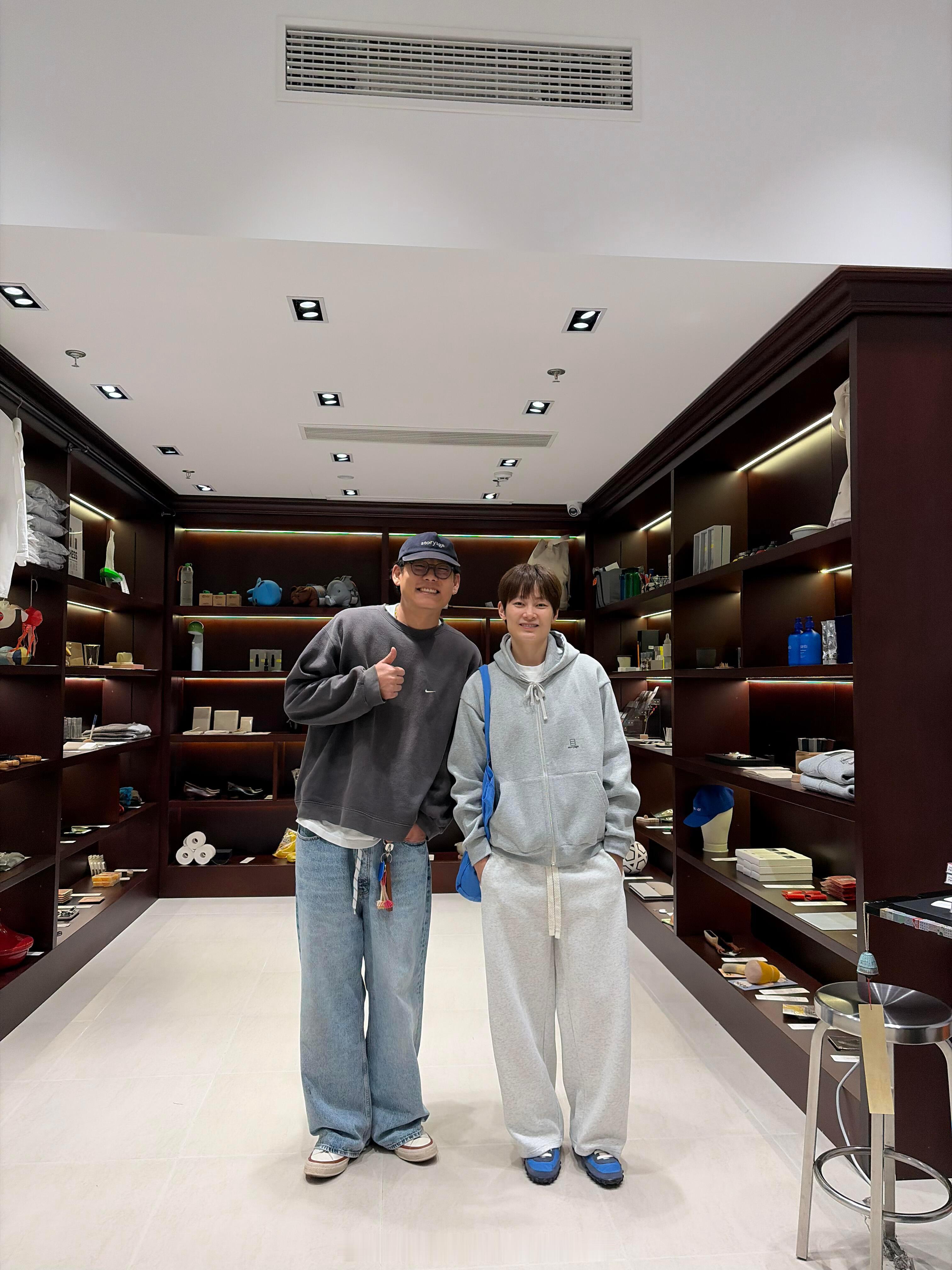 杨力维  Hi～📕 阿貌 