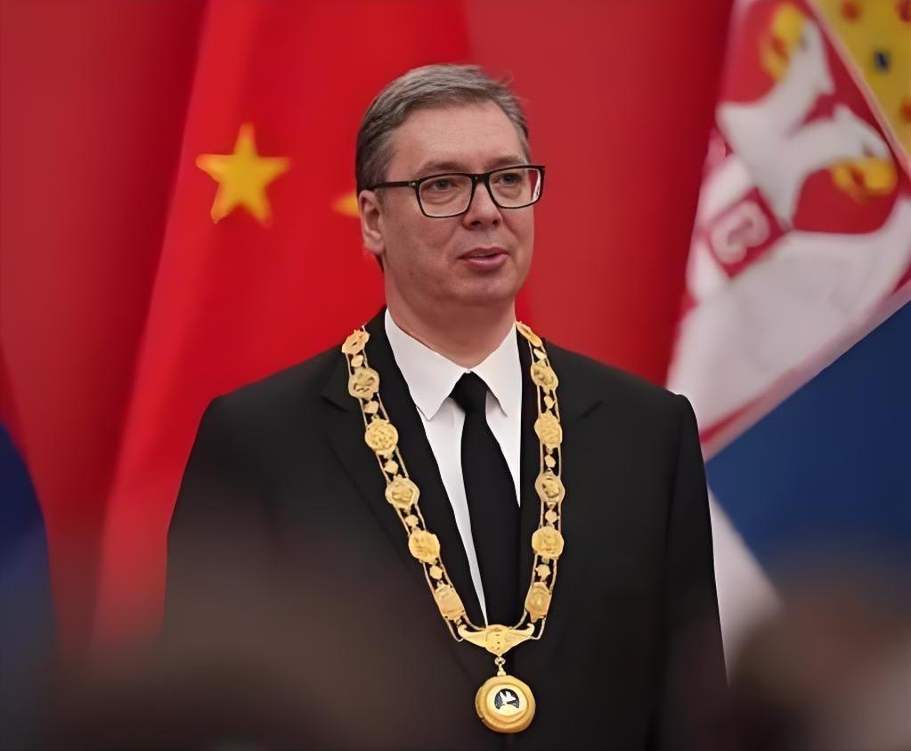 武契奇为什么热泪盈眶？2026 年 5 月 25 日，塞尔维亚总统武契奇在访华期