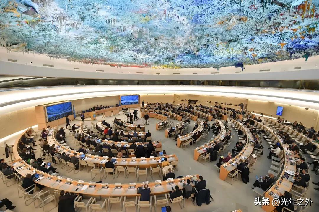 3月中旬国际舞台上演两场关键博弈，一边是欧盟试图搞对抗，另一边是西班牙选择找中国