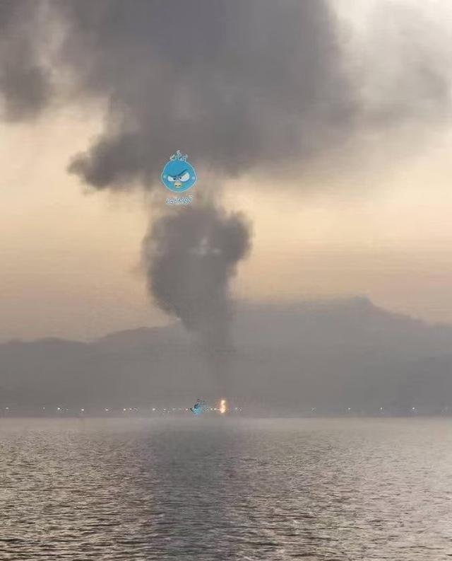 全世界都以为伊朗会先找以色列算账，谁也没料到，伊朗竟然选了一个所有人都想不到的目