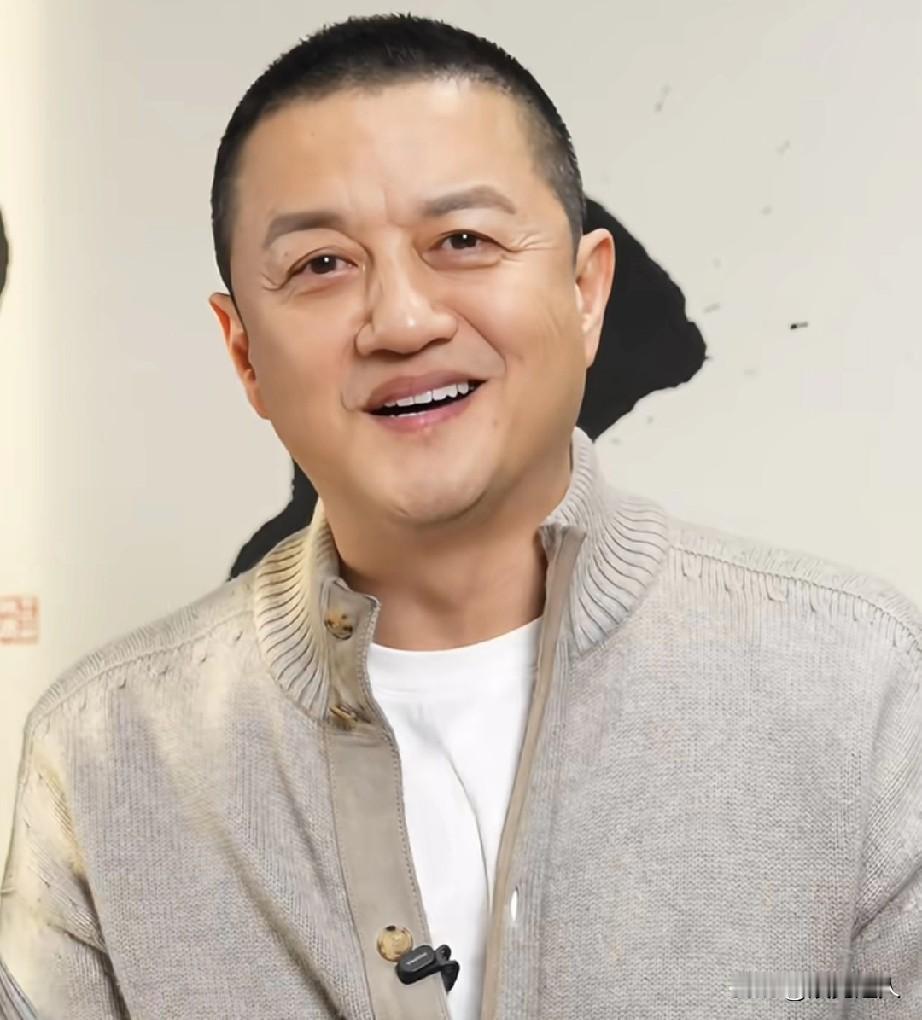 这么多年，我们都欠李亚鹏一句对不起！

被全网骂了十几年“商业废物”“伪君子”的