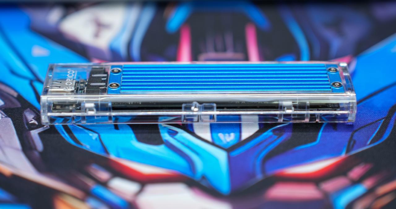 400多入手1TB“大号U盘”？奥睿科M.2固态J-10+硬盘盒套装实测
奥睿科
