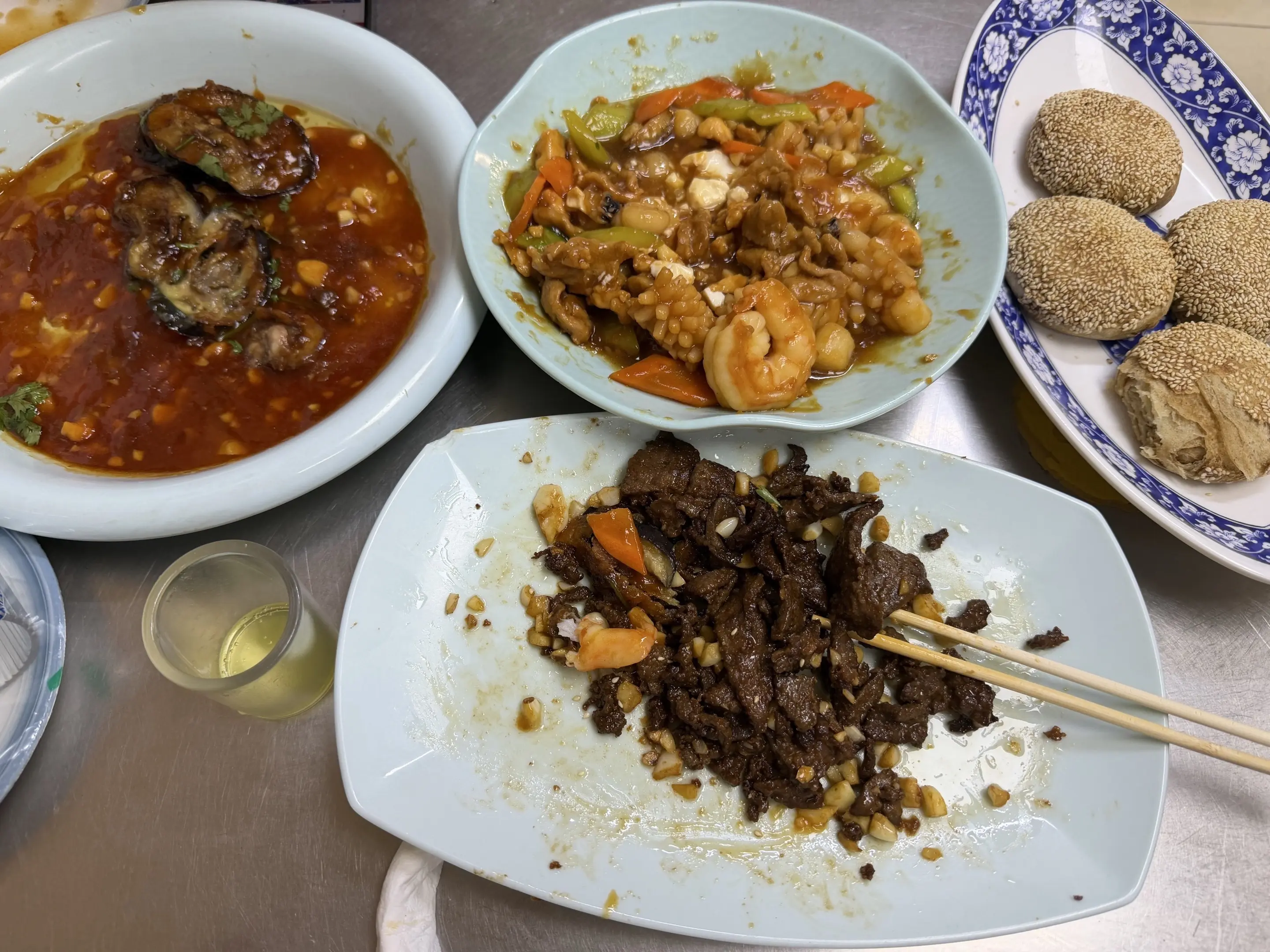 来到了天津卫，我是嘛也没学会，学会了开汽车，这可不能说