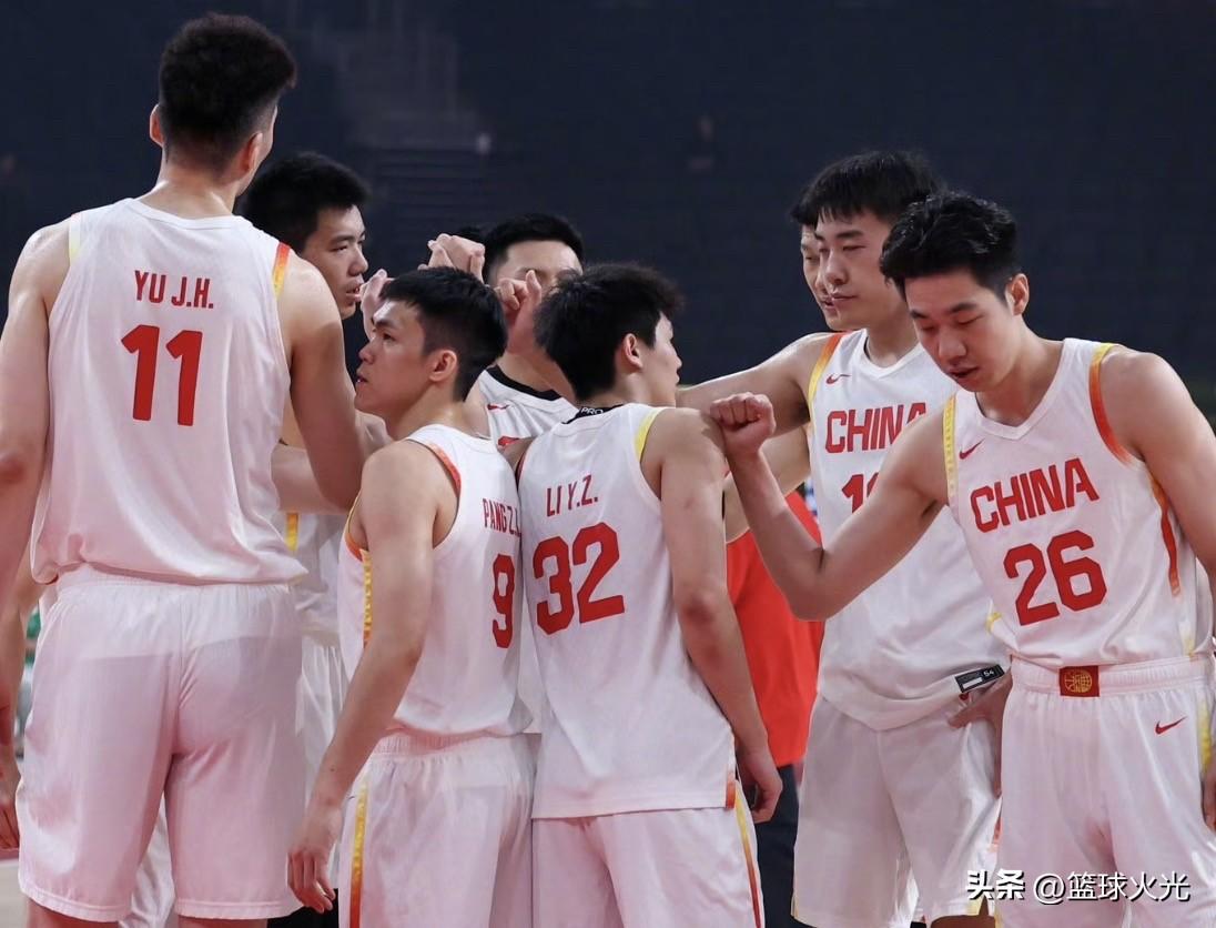 中国男篮吗真变了！
小组赛场场大胜，38分胜哈萨克斯坦、46分虐4个规化的巴林，
