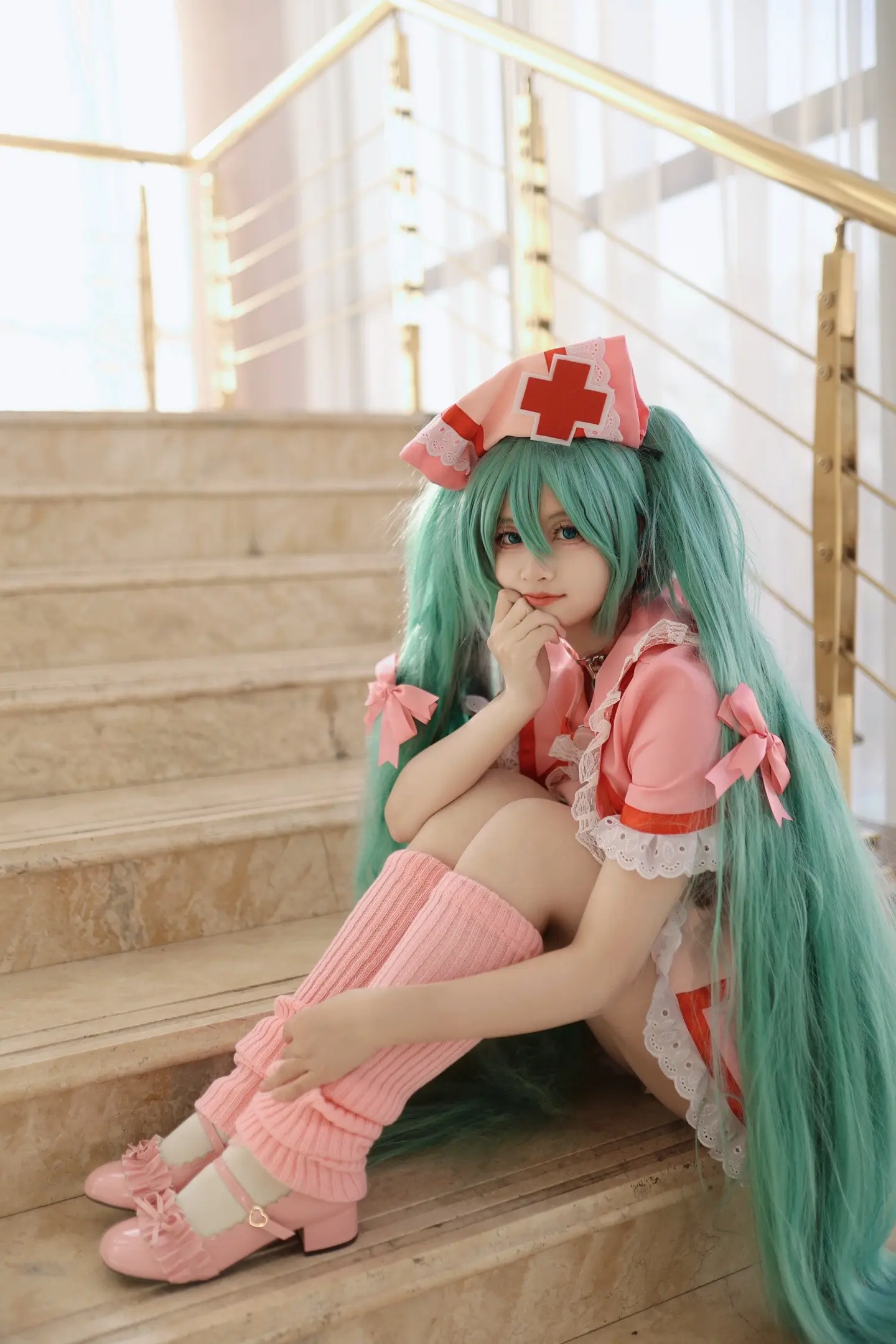 ‧₊˚🤍恋色病栋ಎ ₊˚。
初音小护士💉来啦
🧚‍♀️：夏小米