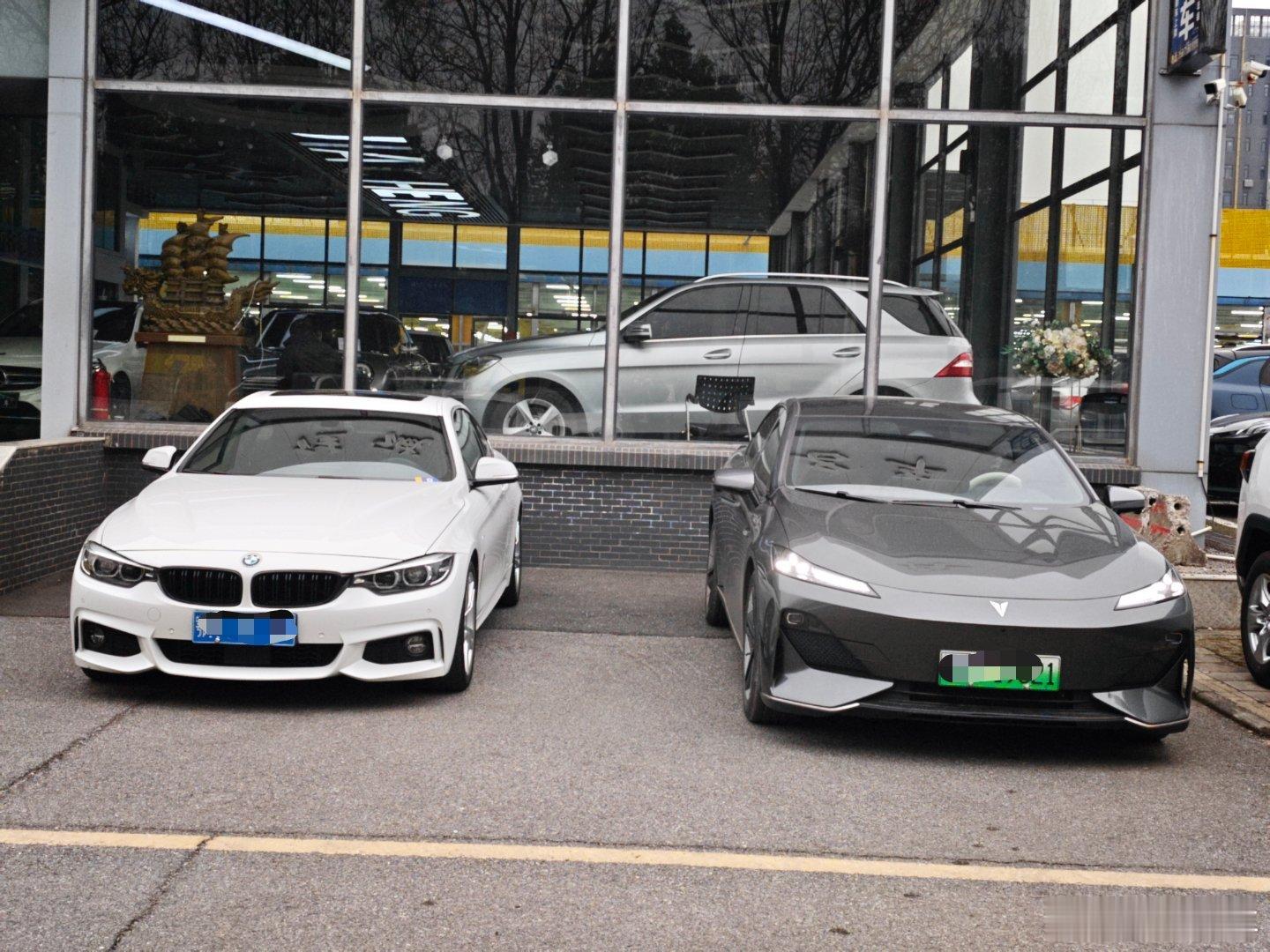 一进一出 425已售 收进来一台22年12月上牌深蓝SL03新车也得17多 现在