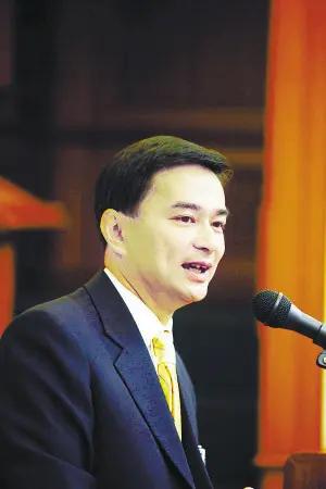 中泰一家亲！邻里合作，互利共赢
 
泰国政局稳定发展，中泰传统友谊深厚，两国一直