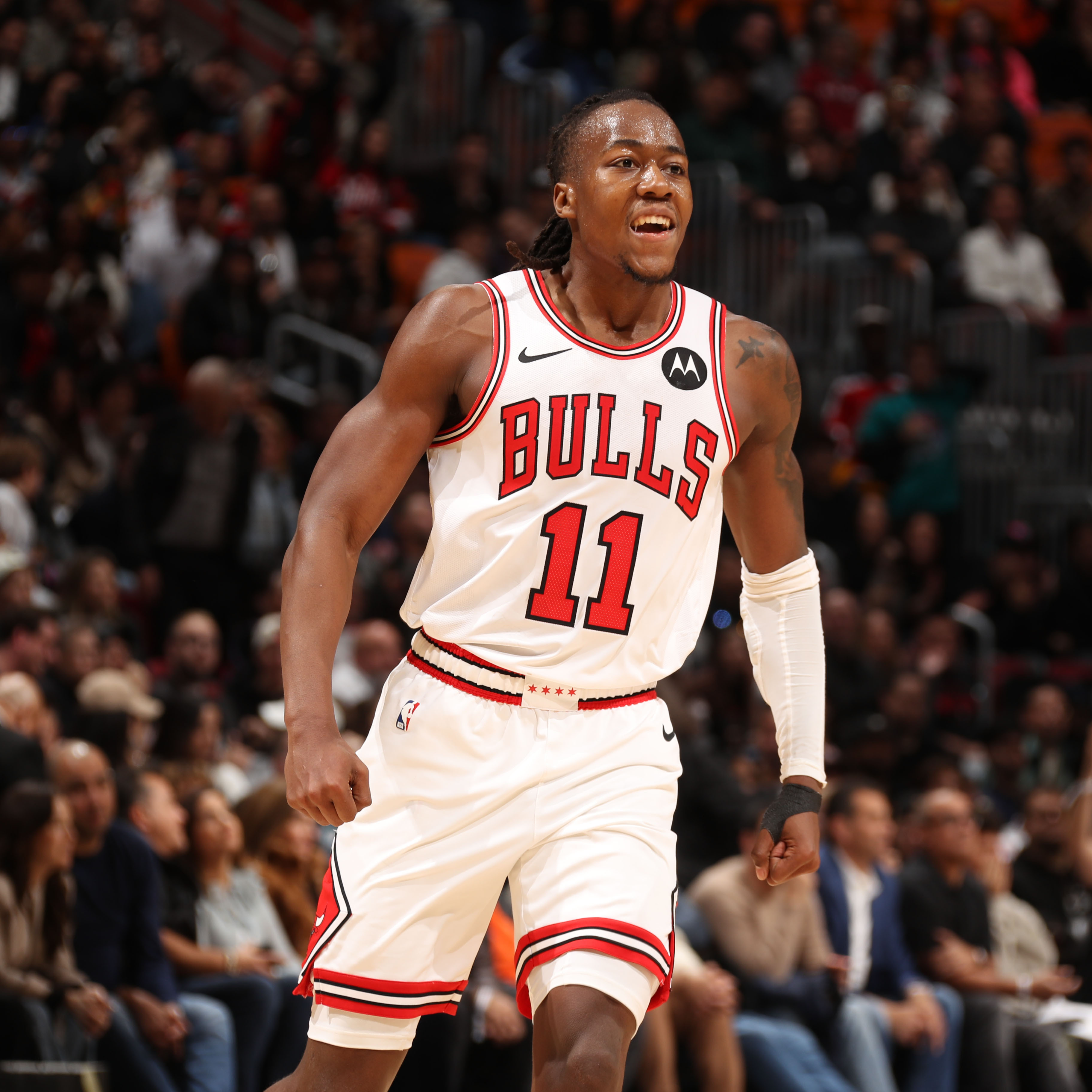 所以公牛把一个芝加哥本地球员给卖了？干得漂亮nba