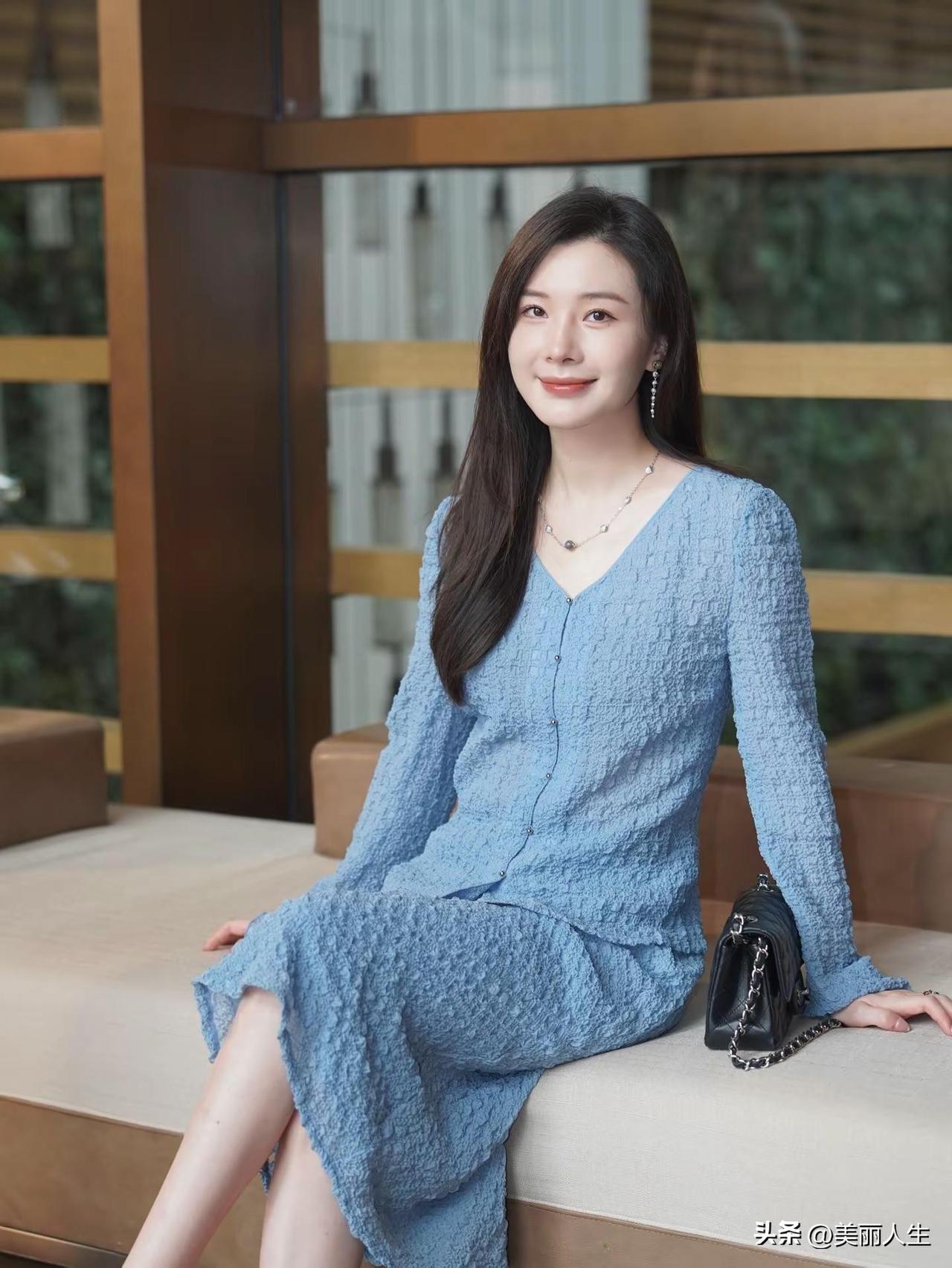 生活的理想...

就是为了理想的生活..