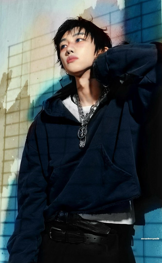 谁来管管徐明浩的幽默感徐明浩这么妙的嘛时尚酷盖、清爽贵公子、温柔艺术家、冷面笑匠