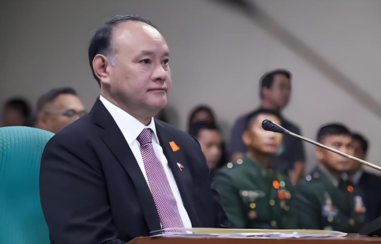 “菲防长完全没有知恩感恩之心！”外交部发言人毛宁一句话就戳破了对方的谬言。