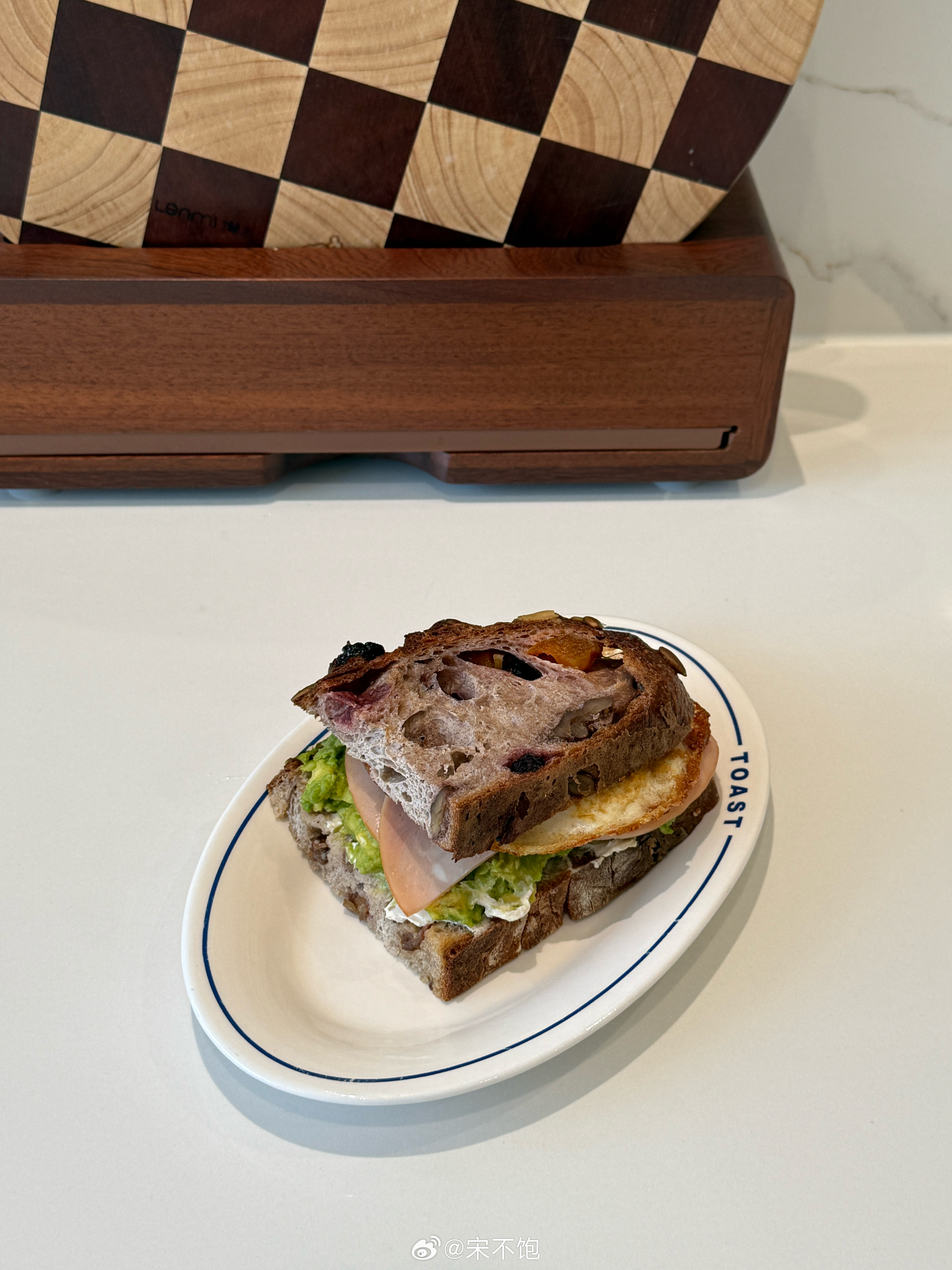 三明治🥪脑袋①① ​​​