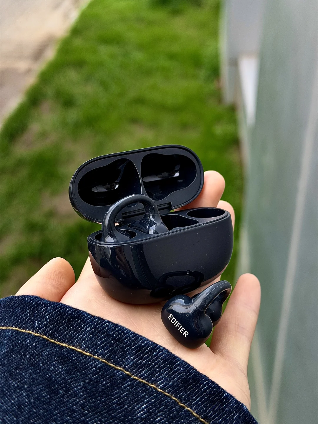 漫步者耳夹式耳机好不好用