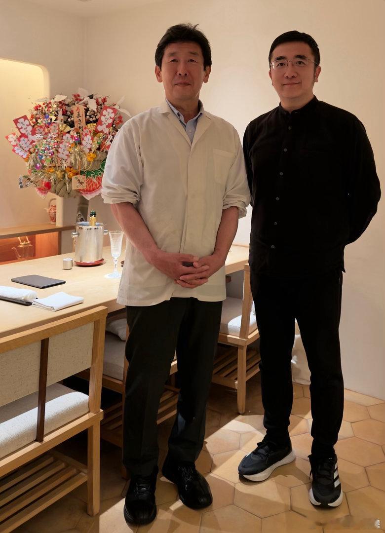 牧村，东京米其林三星。从2015年开始的米其林三星名店，现在是全日本最难预约的餐