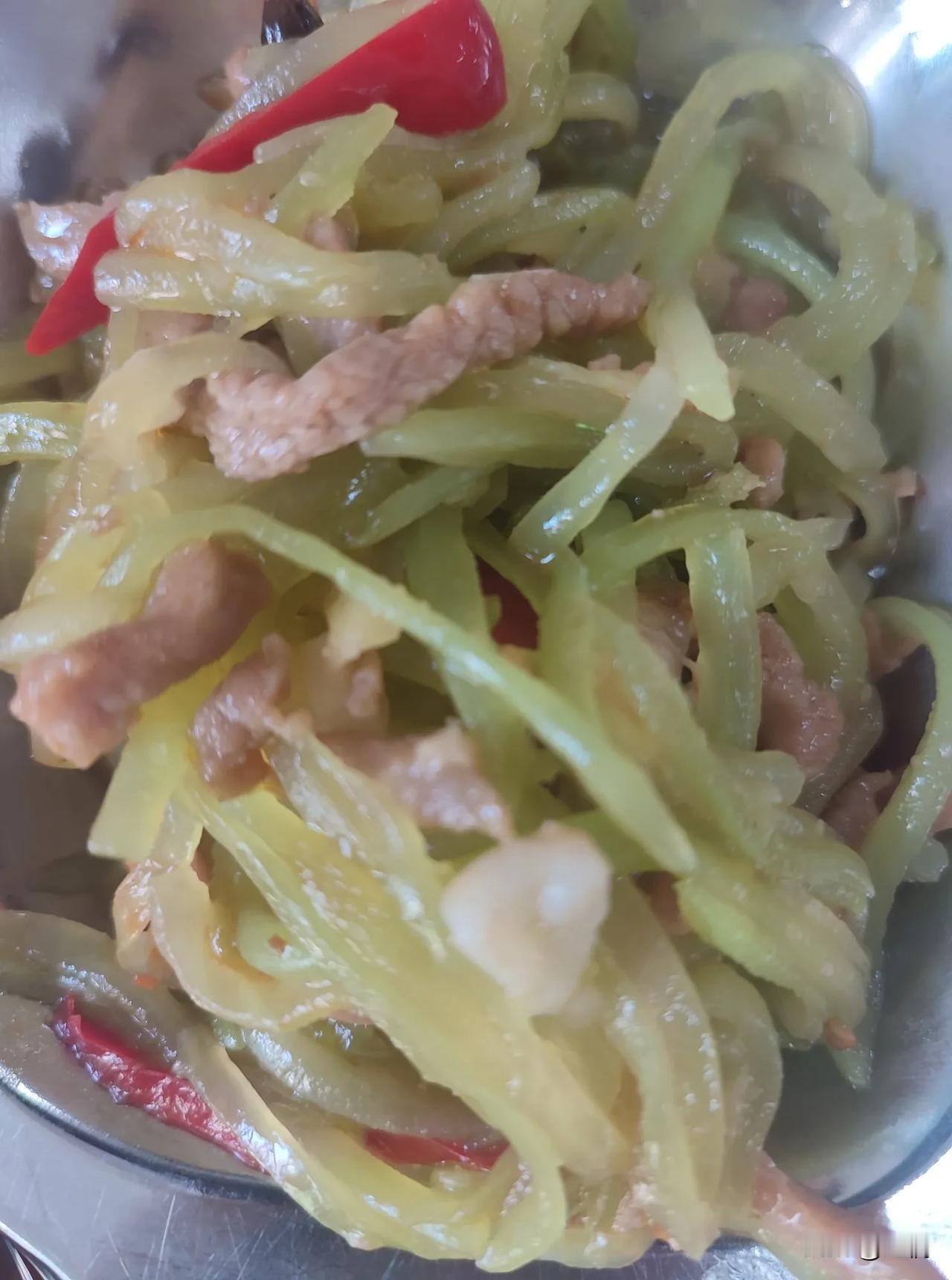家常豆腐 莴苣丝