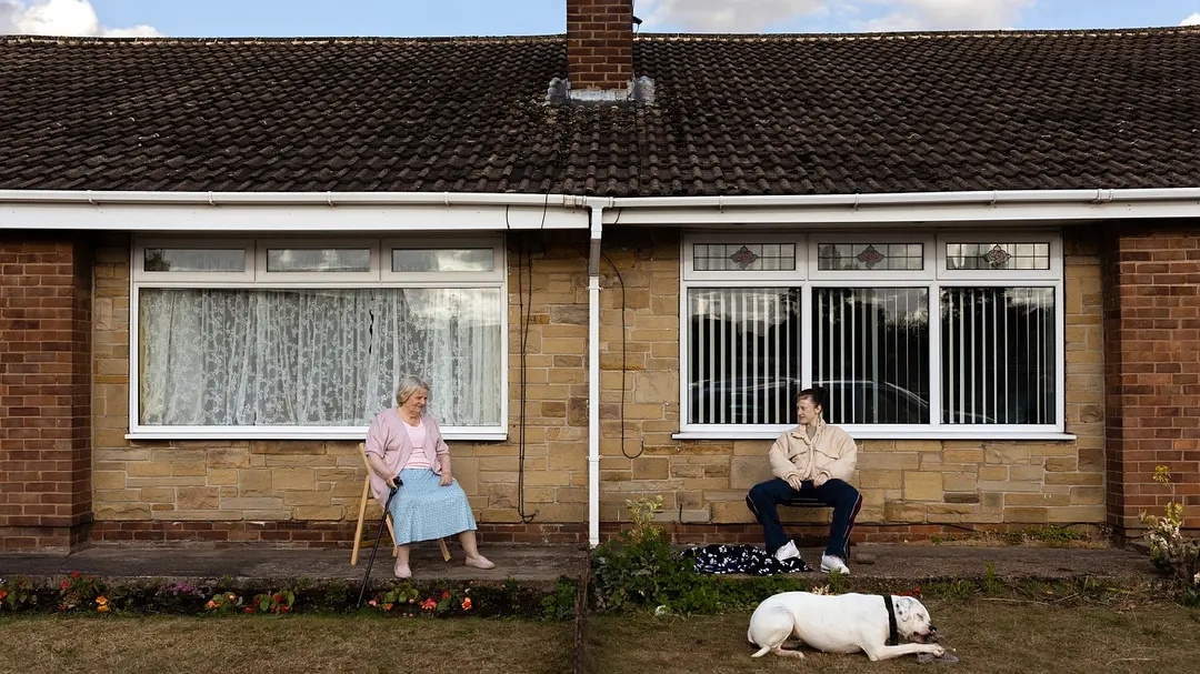 最佳影片最佳女主最佳编剧可以说是实至名归，全场观众半途吓个半死确实很精巧的剧情设