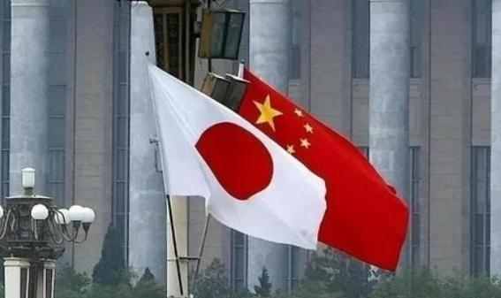 俄罗斯媒体抛出一句相当刺耳的说法：如果中日真交上手，中国除了人多，别的恐怕全是短