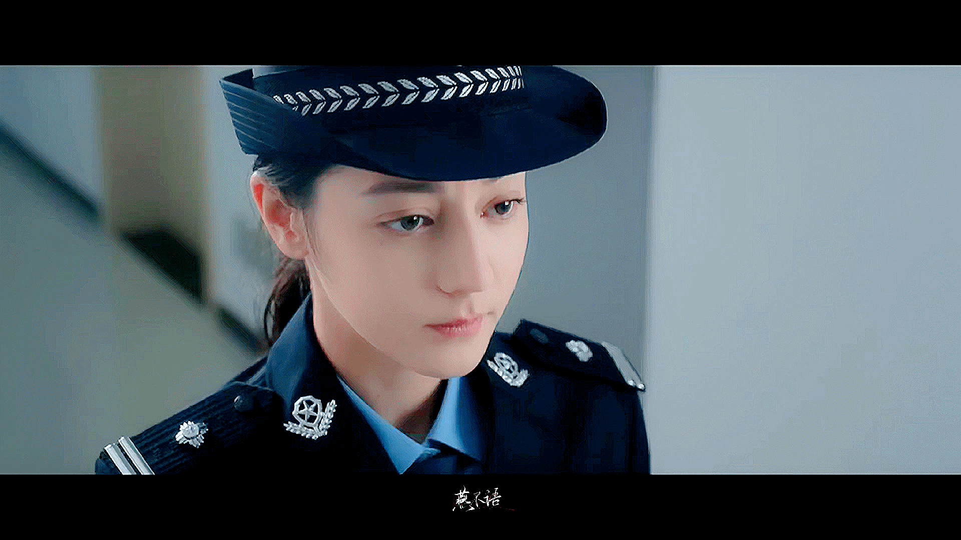 “正义也许会迟到，但只有我们利剑出鞘，它就永远不会缺席”迪丽热巴邓妍 ​​​