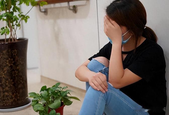 上海静安区，一男子被债务纠缠，自杀去世后，仍欠债1500万，可他还留下一套房，9