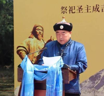 蒙古国政界参拜成吉思汗，庆祝外蒙古建国2234周年！蒙古帝国建立819周年。外蒙